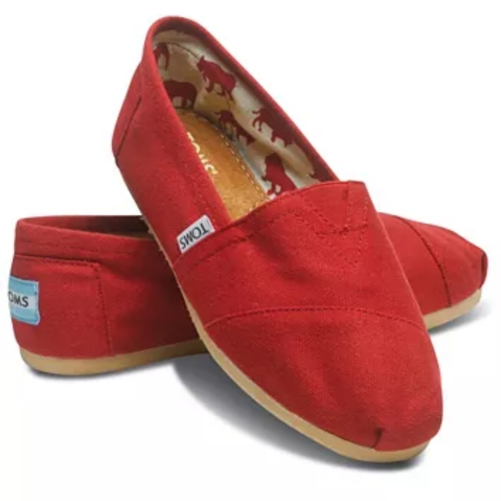 Red women's Toms